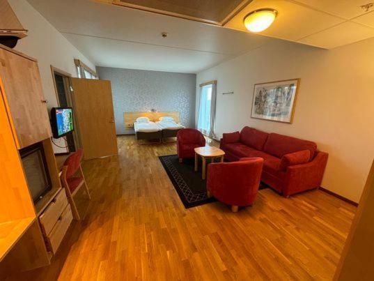 Hotell Arjaeng Dış mekan fotoğraf